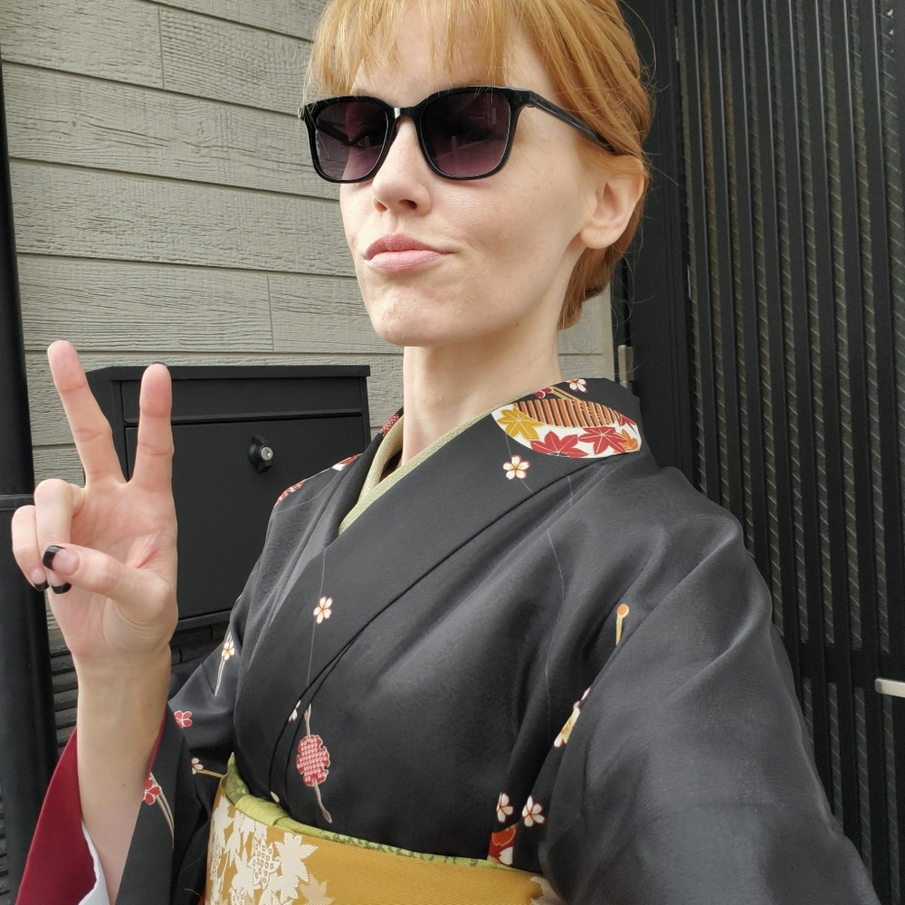 Melle 🖤 goth • j-fashion • kimono